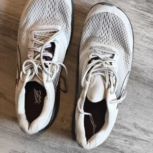 Altra Women's White Running Shoes